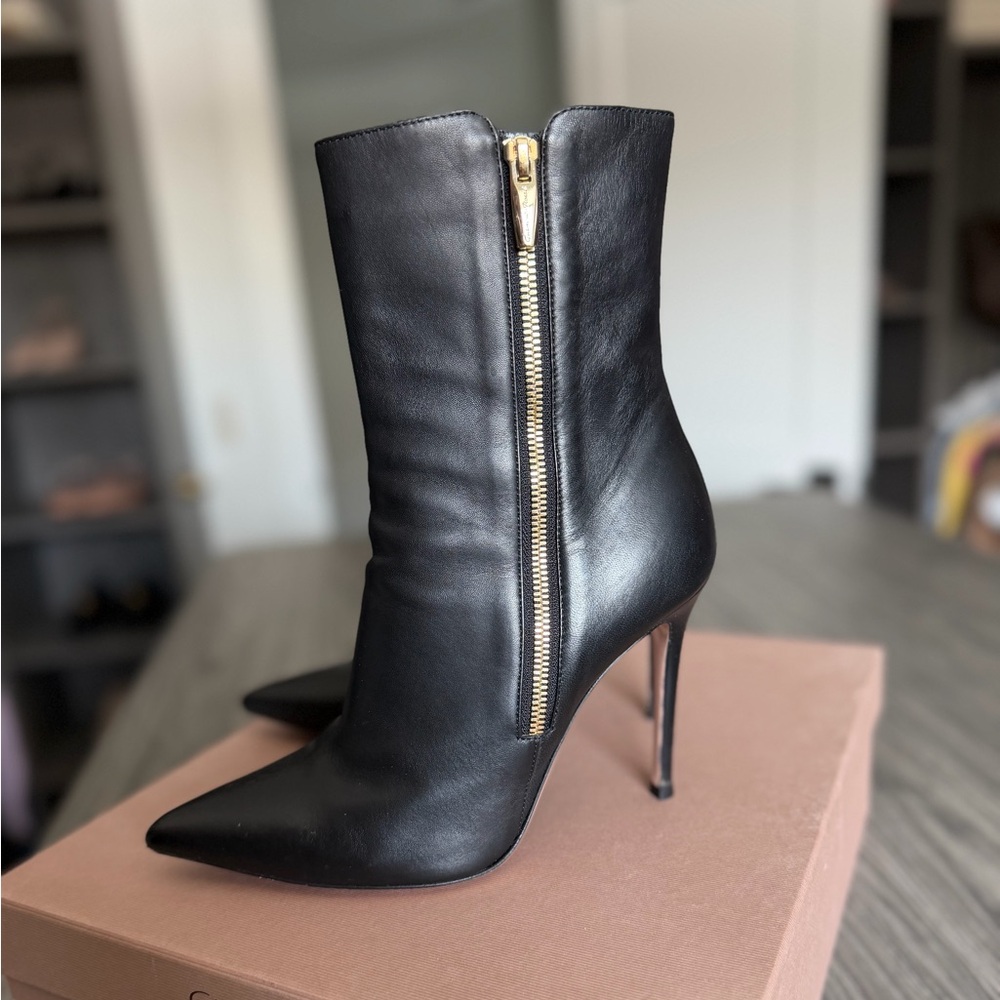Gianvito Rossi Black Leather Ankle Boots with Gold Zipper